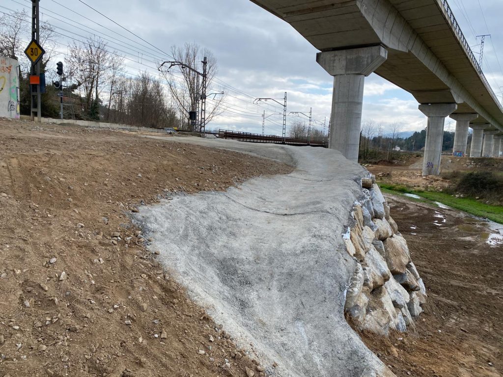 obras-emergencia-terraplen-ferroviario3