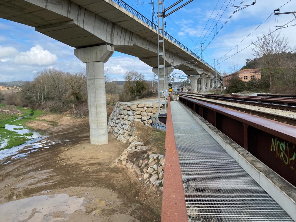 obras-emergencia-terraplen-ferroviario6