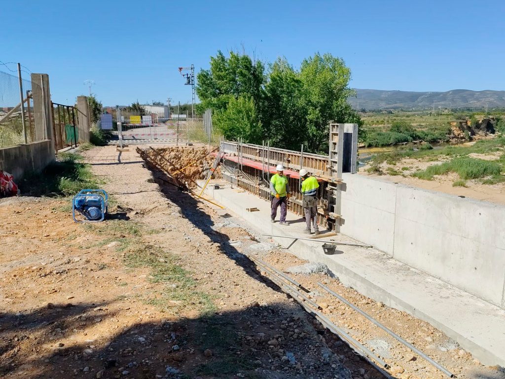 obra-civil-ferroviaria-TORRESCAMARA-CHJ6