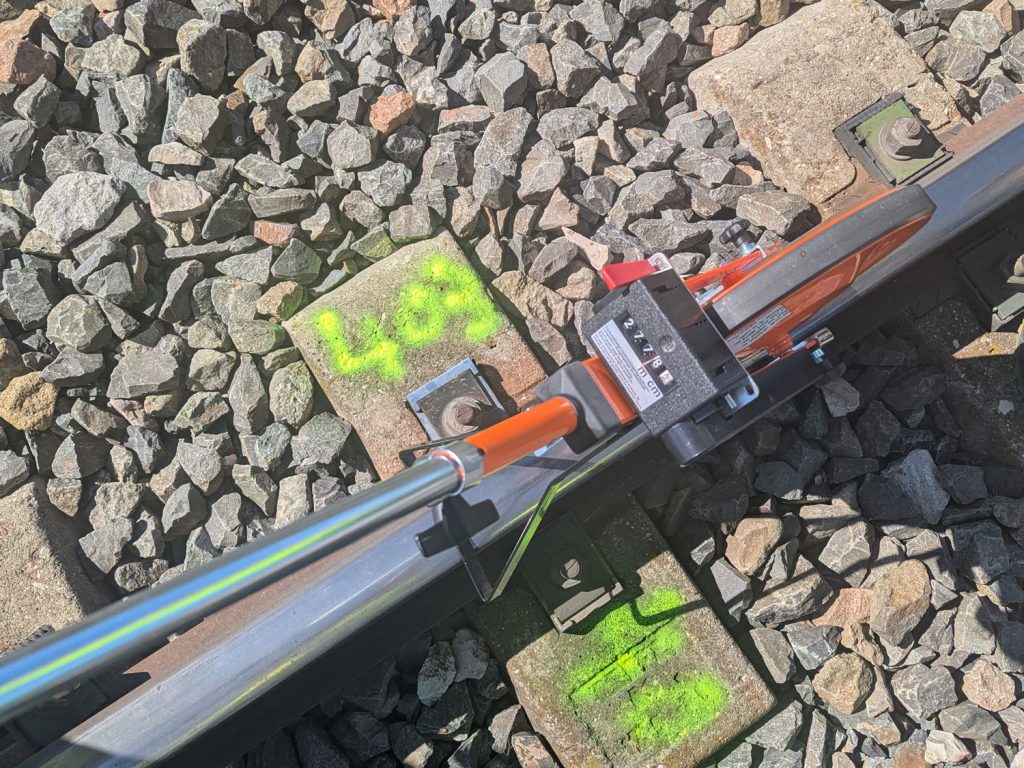 renovacion-de-vias-de-tren-almudebar2